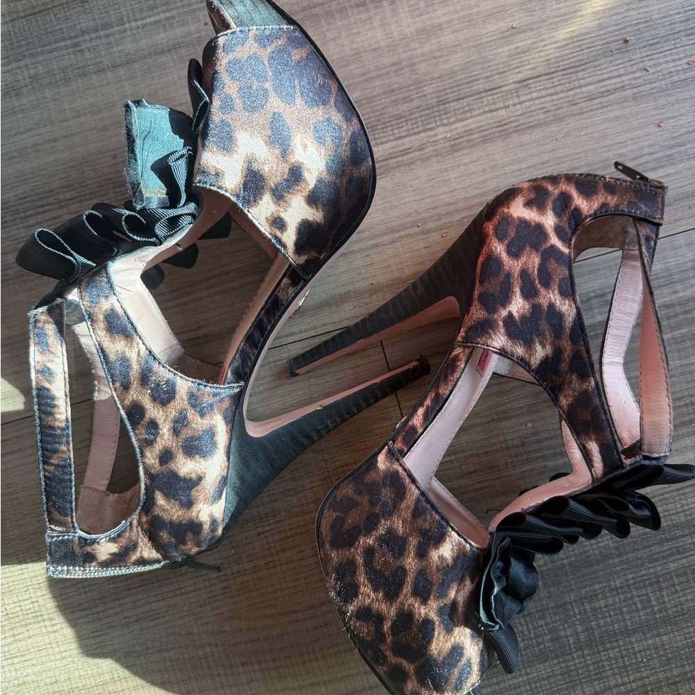 Leopard Print Stiletto Heels